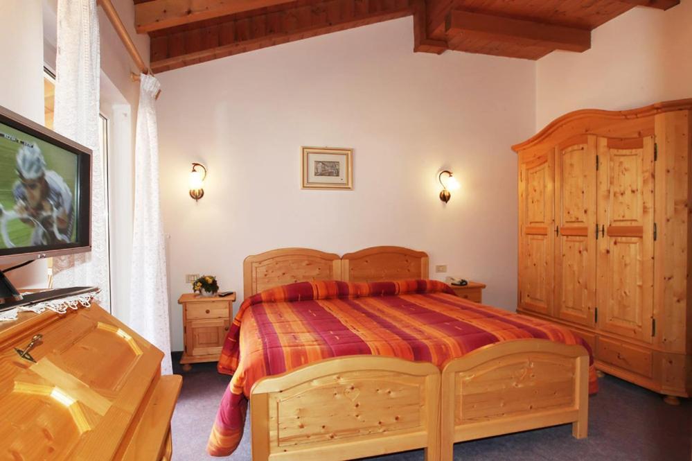 Hotel Garni Villanova Molveno Kamer foto