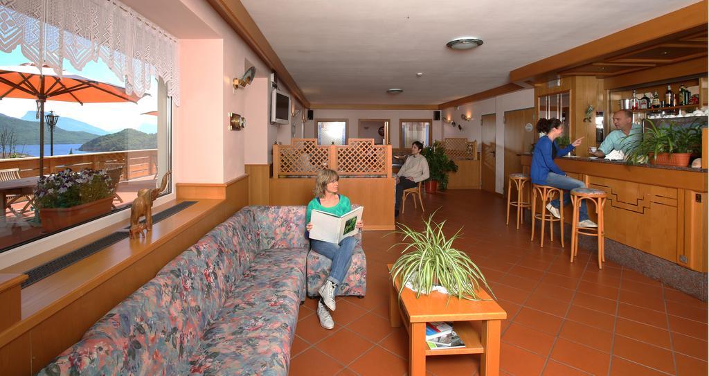 Hotel Garni Villanova Molveno Buitenkant foto